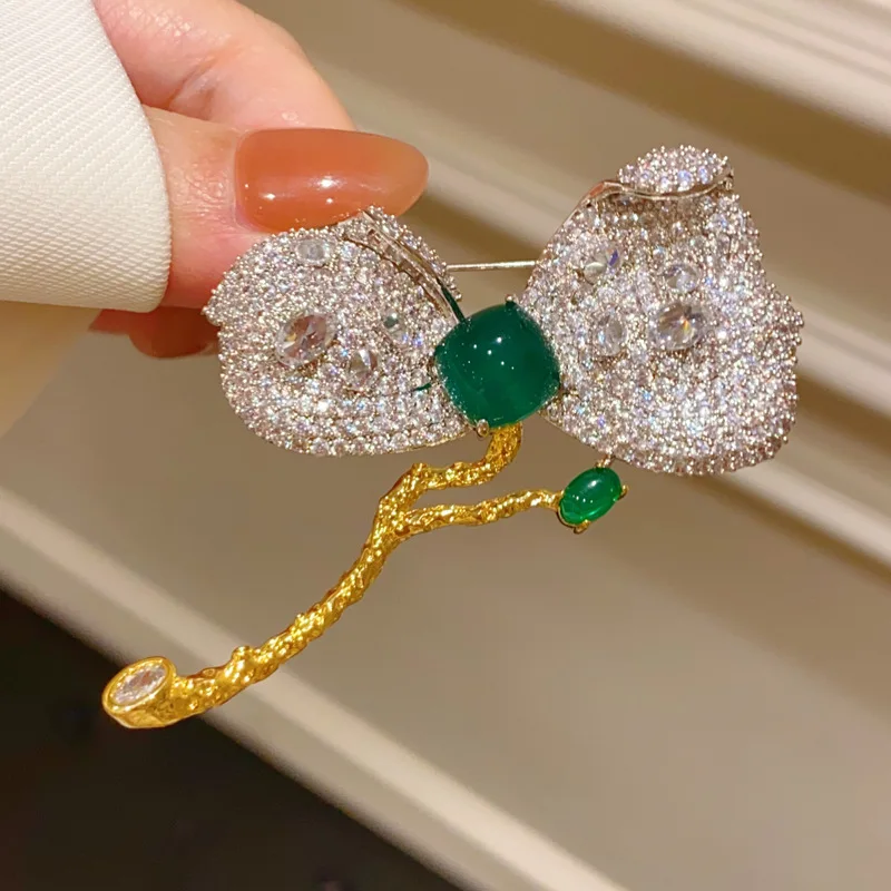 

French Style Luxury Brooch Emerald Onyx Double Flower Zircon Pin Gift for Women