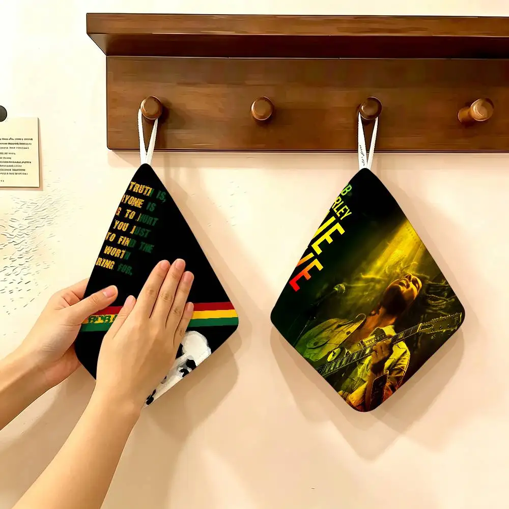 Bob Marley Reggae Maple Leaf Jamaican Hanging Polyester Towel, Reusable Hand Wiping Cloth, Wear Resistant for Home Kitchen Sink