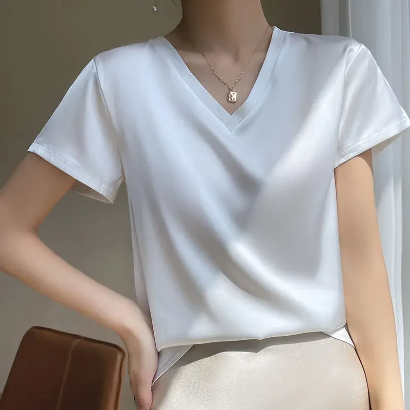 

New Summer Fashion and Elegant Commuting Simple V-neck Versatile Solid Satin Temperament Solid Women's Casual T-shirt Z81