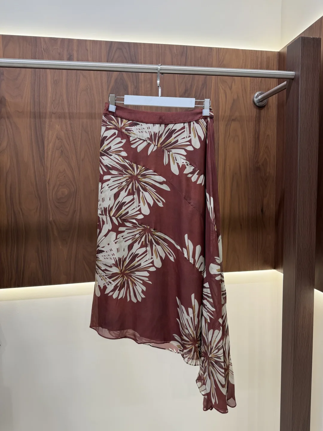 Women's High-Quality Fashionable Printed Silk Skirt – Spring/Summer 2026 New Arrival
