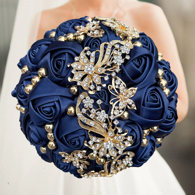 Champage Wedding Bouquet Bridesmaid Bridesmaid Holding Flowers