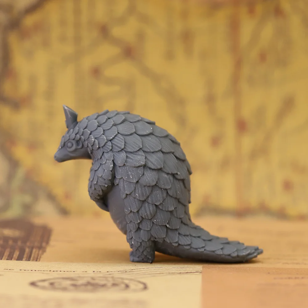 Fantasy Tabletop RPG Miniature Pangolin Creature, Unpainted Wargaming Figure for Board Game Role‑Playing Collection Decor