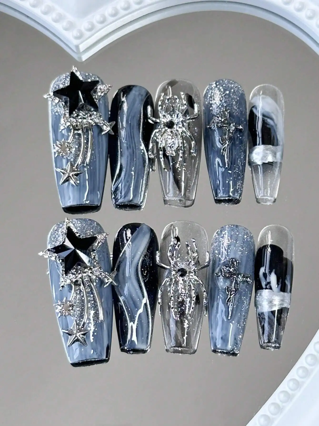 

10pcs Almond Shaped Glossy Acrylic French Tip False Nails, Medium Size, 3D Floral Decor, Water Wave & Rhinestone Design, Fashionable Y2K Style, Suitable For Women & Girls, Daily Wear In Summer Nail Supplies