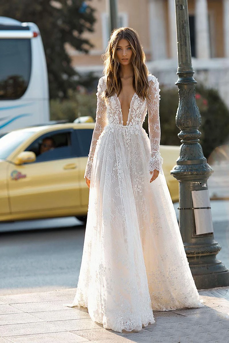 2025 Sexy Deep V Neck Elegant Wedding Dresses Boho Backless 3D Flora Lace Appliques Beach Bridal Gown Custom vestido de novia