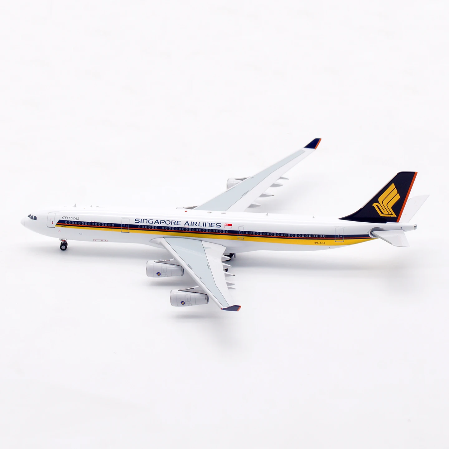 AV4317 Aereo da collezione in lega Regalo Aviazione 1:400 Singapore Airlines Airbus A340-300 Modello di aereo pressofuso 9V-SJJ e trattore