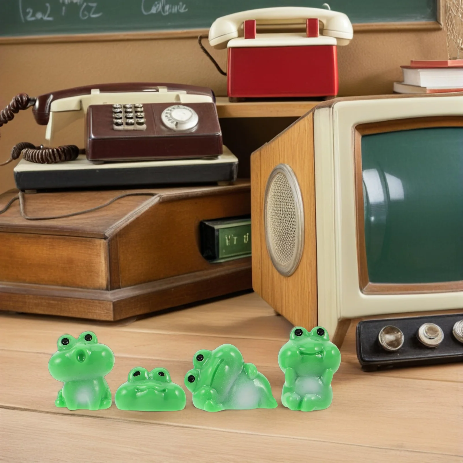 

40Pcs Tiny Frog Statues Resin Made Ideal for Micro Scenes Garden Landscaping Creative Indoor Outdoor Decor