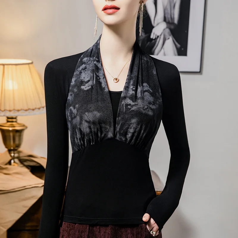 

Women‘s Printed Scarf Collar Contrast Top Long Sleeve Slim Fit Two-Piece Look Chic Blouse 2024 Fall Winter New Fashion