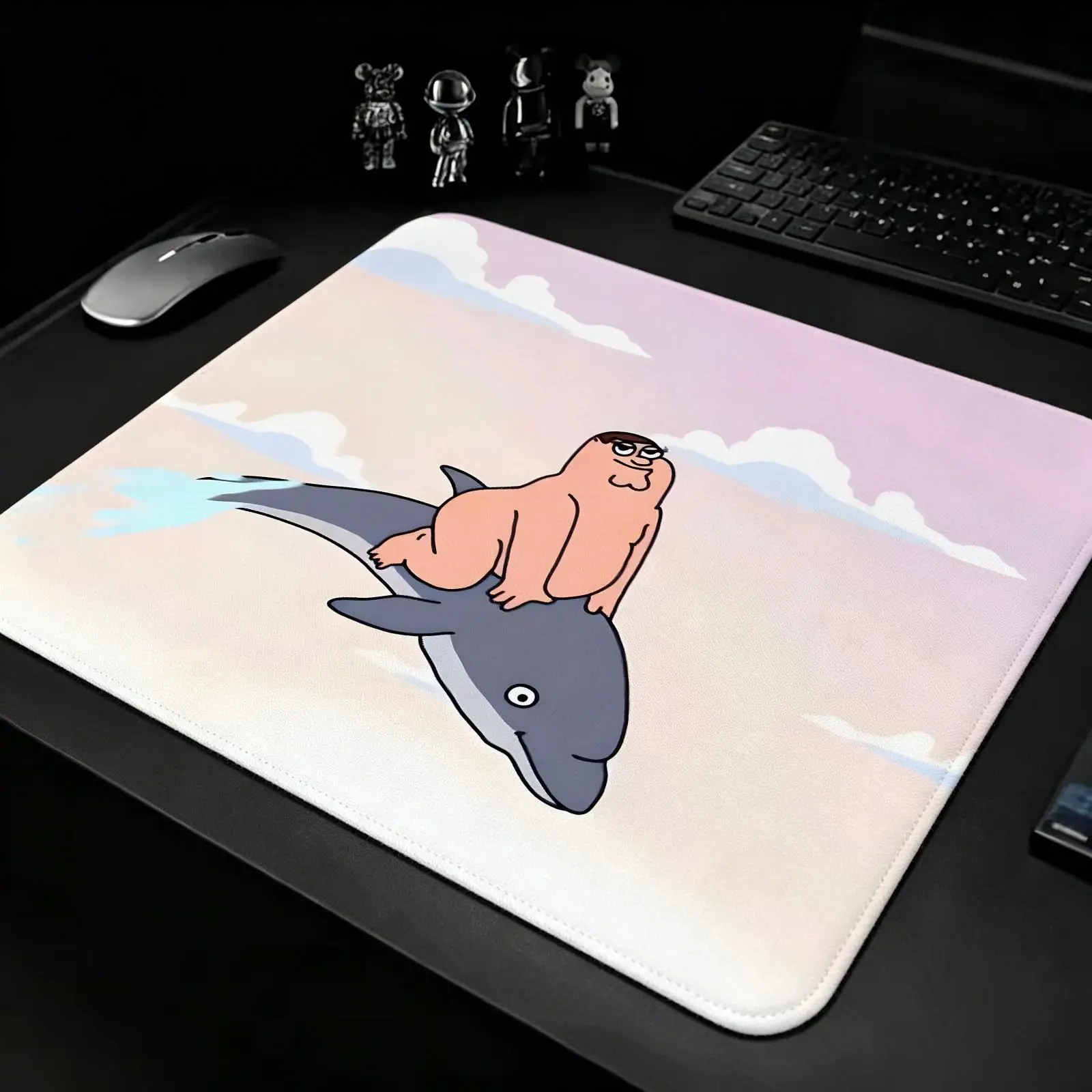 Compact S/M/L Gaming Mat,Family Guy Reinforced Stitched Edge,Portable Non‑Slip Pad for Laptop Office & E‑Sports Game Play