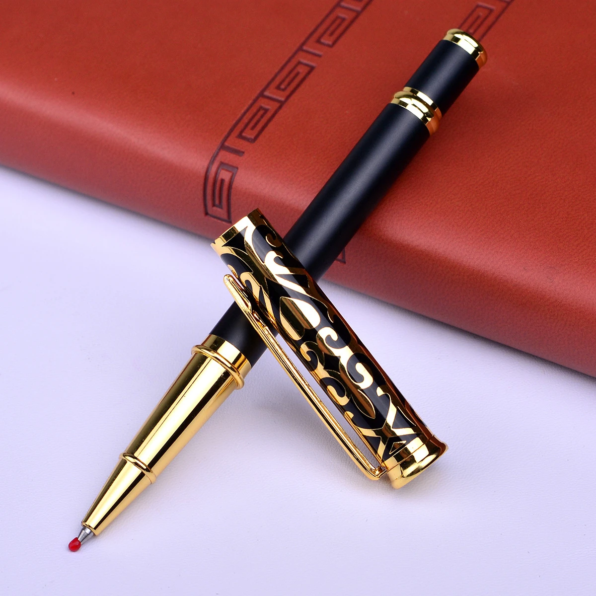 1PCS High Quality Luxury Metal Pen Sculpture Pattern Roller Pen Office School Stationary Pen Ballpoint Pen Corporate Gift