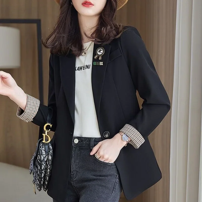 New Spring and Autumn Elegance Fashion Commuting Simplicity Solid Color Slim Fit Versatile Long Sleeved Chestpin Suit Coat B815