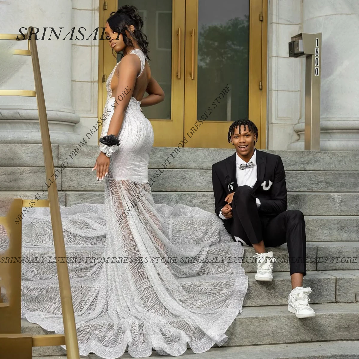 فستان حفلات قصير مخصص من الكريستال اللامع بدون أكمام فستان كوكتيل دانتيل فيستدوس دي فيستا فستان حفلات أعياد الميلاد مفتوح الظهر