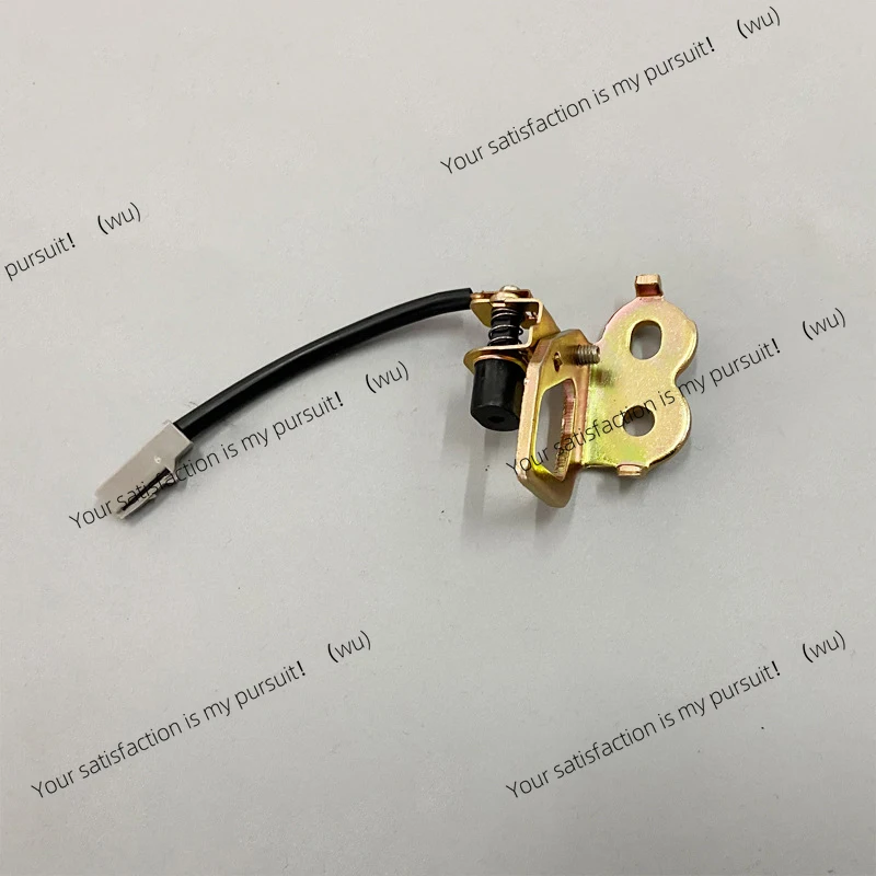 ZOCI-Automobile Tailgate Lock Striker, Trunk Latch Striker 64621-12070 for Toyota Corolla Replacement Accessories