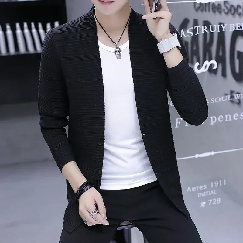 Knit Sweater Male Jacket Cardigan Men's Clothing Coat Black Smooth No Hoodie Jumpers Wool Cheap Korean Fashion 2024 Autumn A Old