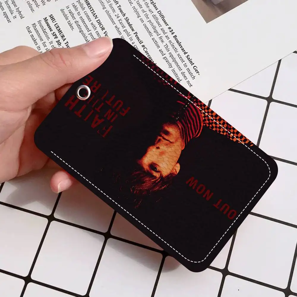 المغني L-Louis T-Tomlinson الكرتون بطاقة المفاتيح أنيمي موضة قلادة حقيبة معرف بطاقة الباب حافظة حافلة بطاقة لطيف الكبار هدية عيد ميلاد #4