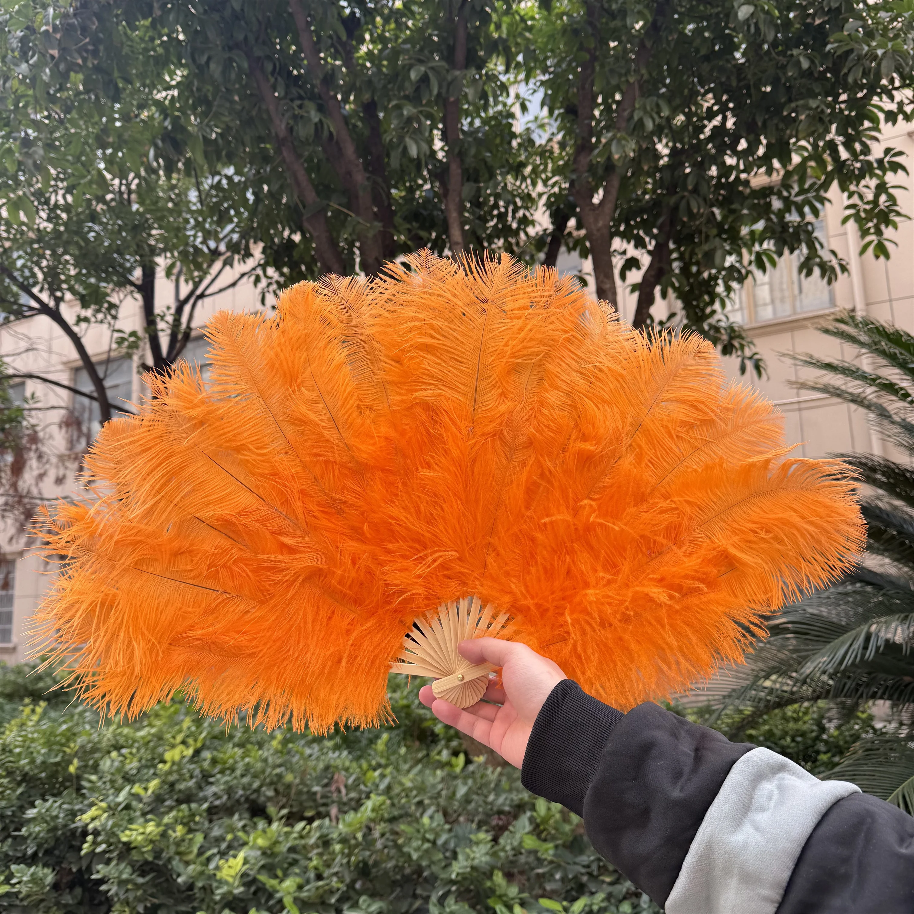 Yellow Fluffy Ostrich Feather Hand Fans 10-12Inch Stage Performance Dance Wedding Party Carnival Accessories Belly Dance Decor
