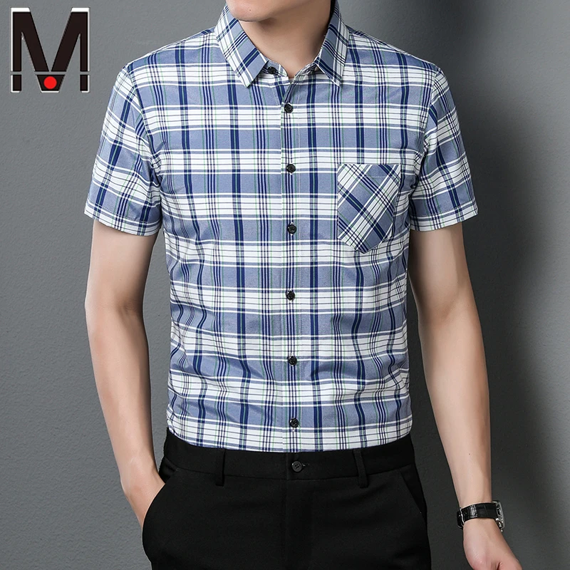 New Men's Casual Plaid Short Sleeved Lapel Shirt for Summer Fashion Comfort No Ironing Wrinkle Resistant Top