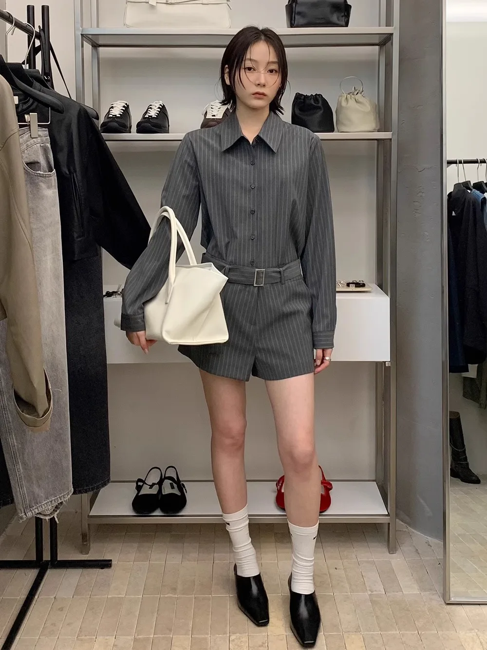 

Waiore2026 Spring New Korean Style Women's Set Long Sleeve Striped Shirt with Belted Shorts Fashionable Cotton Blend Outfit