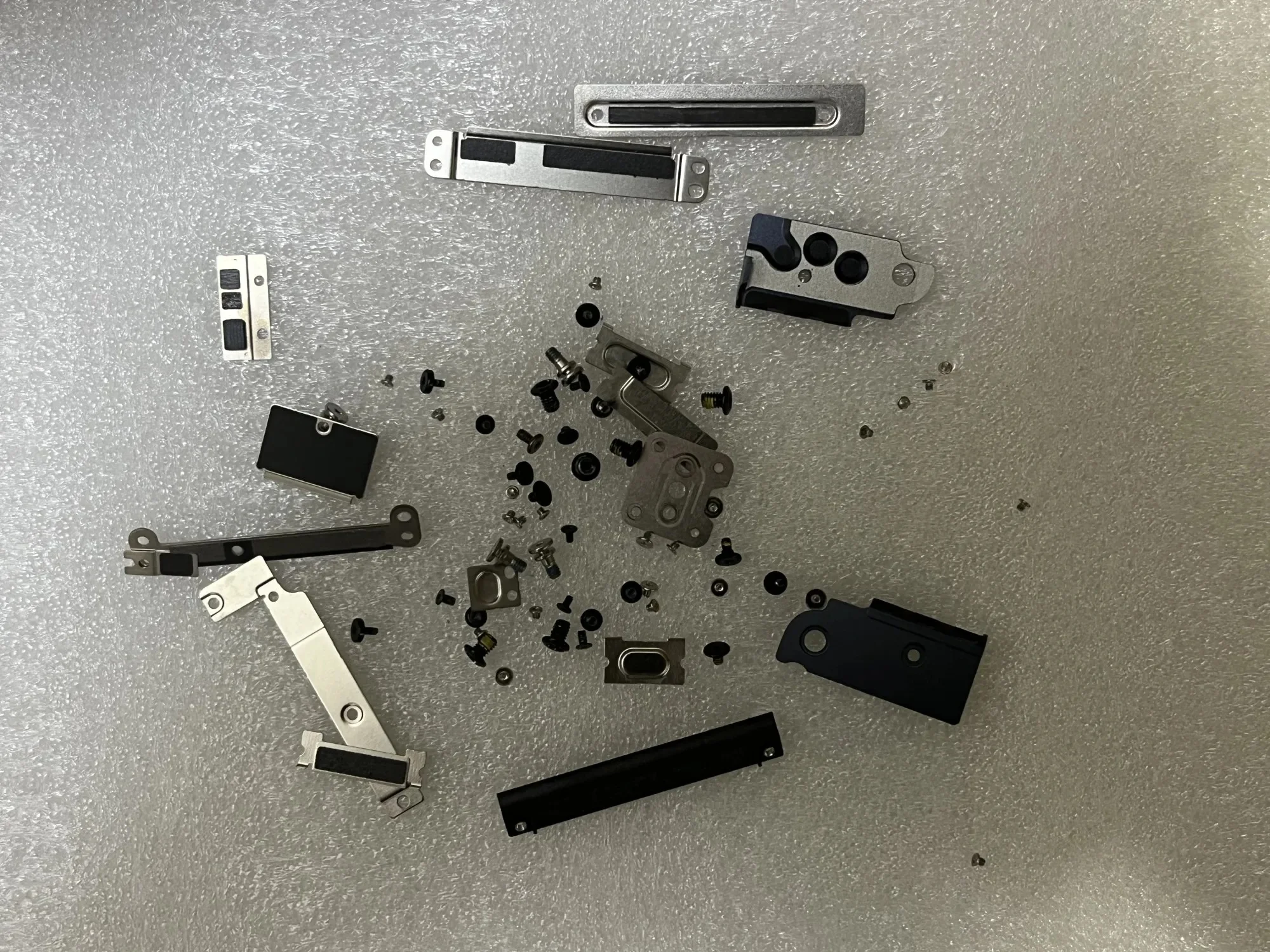 

original used internal screws and iron tablets for macbook air A2681