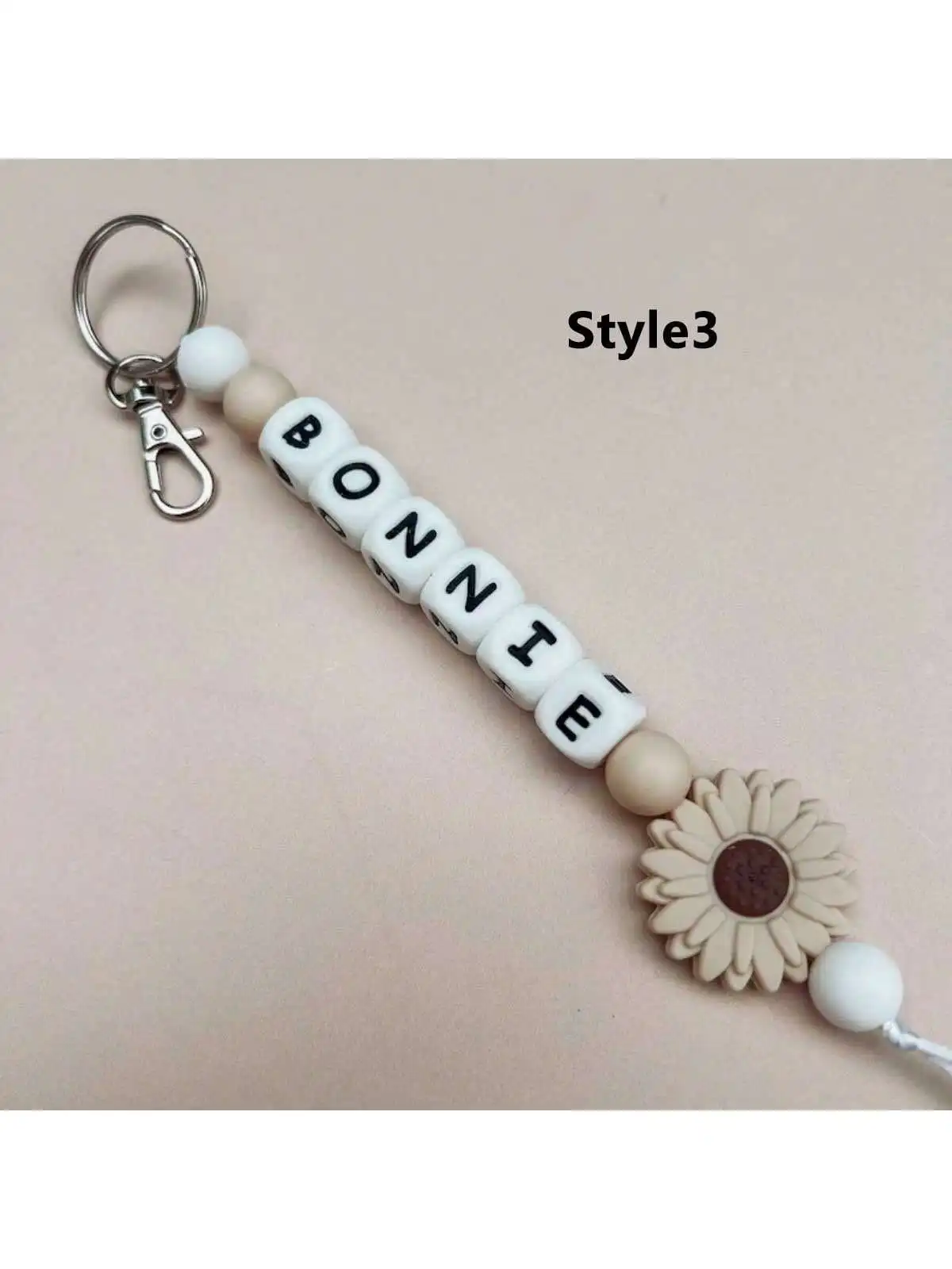 Personalized Daisy Keychain, Custom Name Gift for Friends