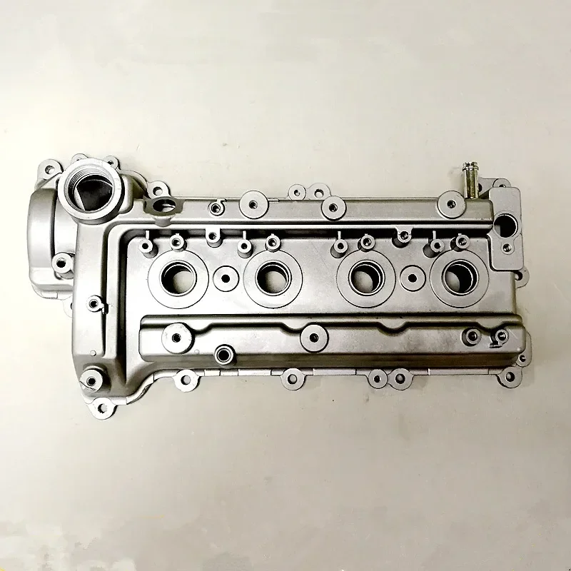 

Engine valve cover for Brilliance FRV CROSS FSV 4A15/4A13 4A15-1007060