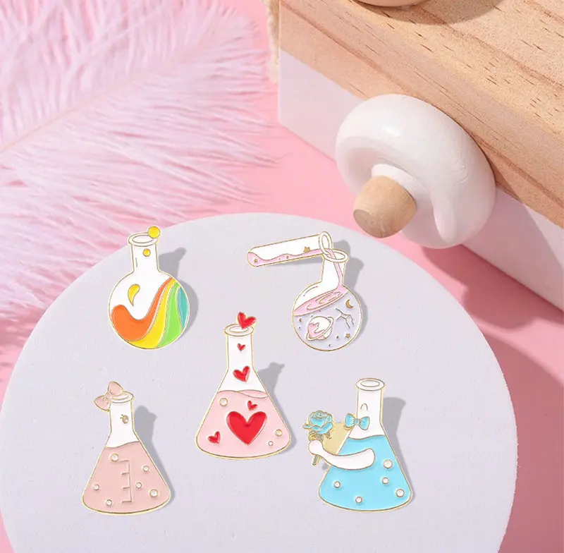 

Эмалированные булавки Beaker в форме бутылки Галактики, Радужное розовое сердце, бант, металлические броши, значки, значки, булавки, подарок для любителей науки