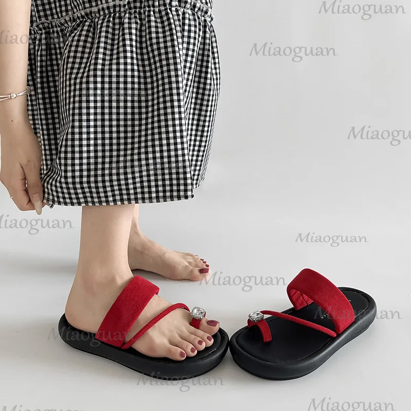 

Flat Bottom Clip Toe Slippers for Women Casual Outside Wear Summer Soft Sole Flip Flops Women's Shoes Indoor Platform Slides