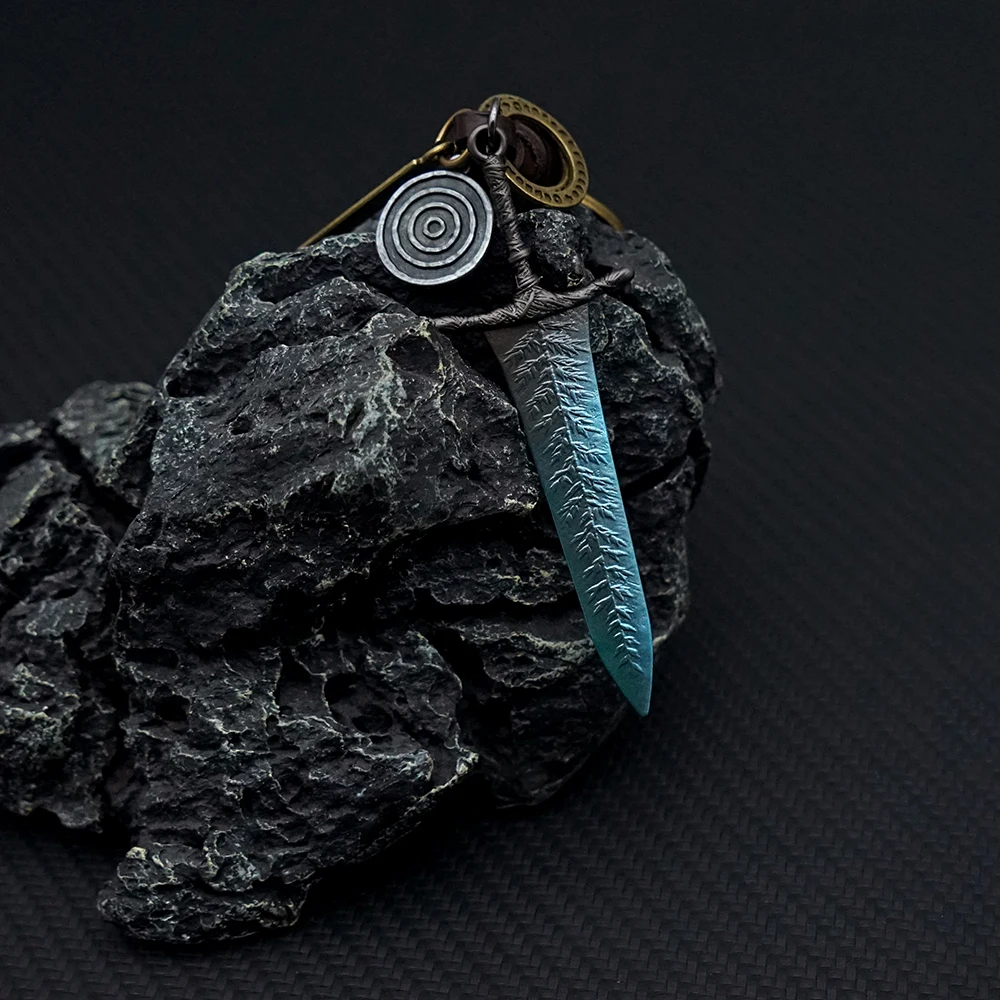 Мини-брелок в виде темной Луны, 10 см