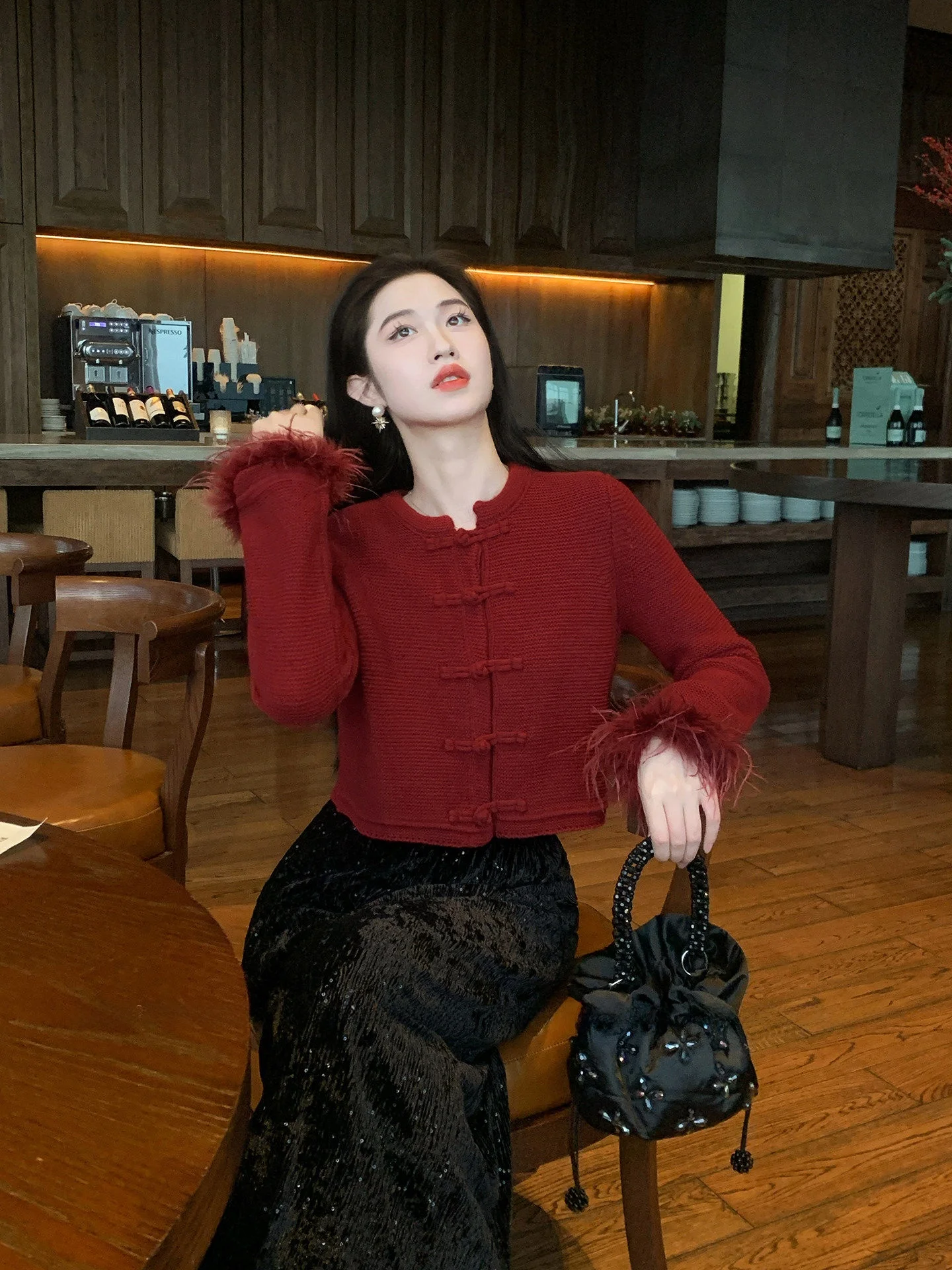 

New Chinese Sle Red Outerwear ort Fluffy Sweater Cardigan Winter Clothes New Year's Robe Straight Tube ape Women's Jaet