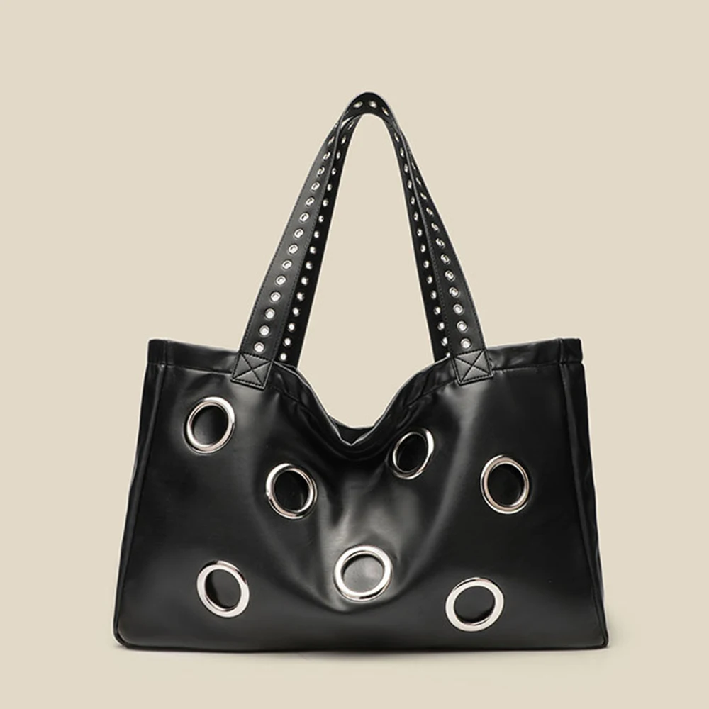 

NEW Large Capacity Round Ring Tote Bag Punk Rivet Women Shoulder Bag Designer Bags for Women Soft PU Leather Handbags and Purses