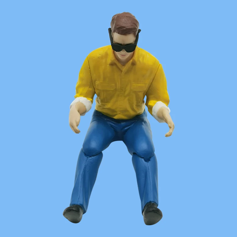 Maßstab RC Pilot Figur M/F zufällige Farbe, detaillierte Malfahrer mit Sonnenbrille für FPV Flugzeug/Rennwagen/Maßstab Boot Dekoration