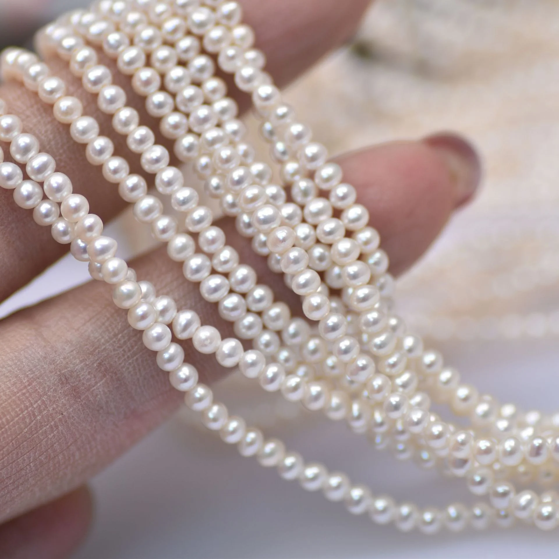 Genuine wholesale 3 strands 4-5mm AA round white pearl strands loose beads women lady jewelry DIY