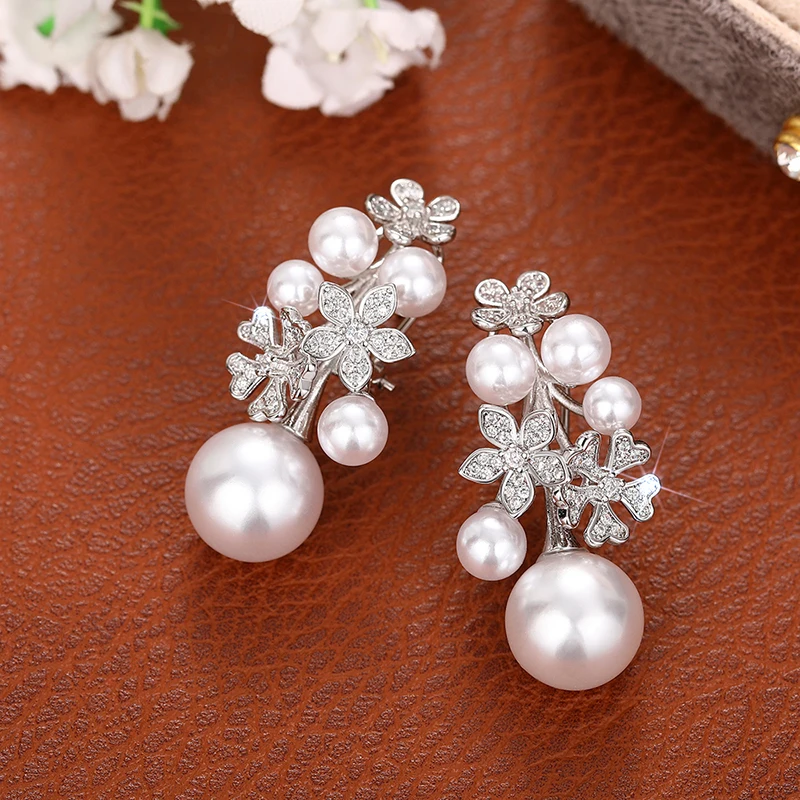 Huitan Luxury Aesthetic Pendant Earrings Female Wedding Party Jewelry with Simulated Pearl Flower Accessories for Engagement