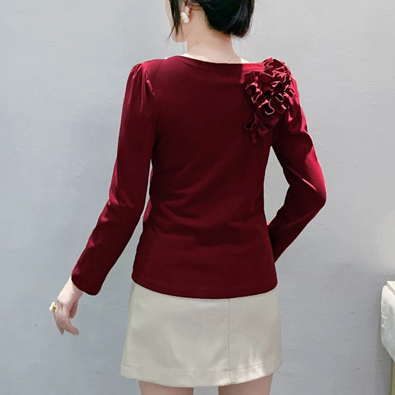 Noir Style coréen automne hiver T-Shirt mode Sexy col en v perles brillantes 3D fleur haut pour femme à manches longues mince t-shirts 2025, nouveau 49203