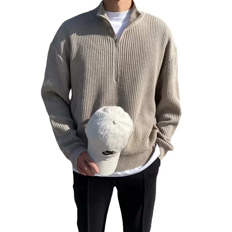 Herbst Herren-Strickjacke mit halbem Reißverschluss im koreanischen Stil, trendiges, vielseitiges Stehkragen-Strickoberteil, lässige Szene,