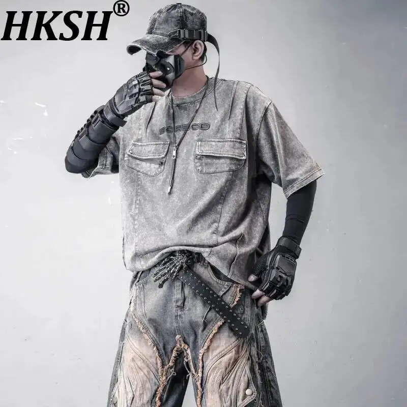 

HKSH Spring Summer New Men Tide Dark Retro T-shirt Safari Style Waste Land Washed Top Fashion Pocket O-Neck Short Sleeve HK20198