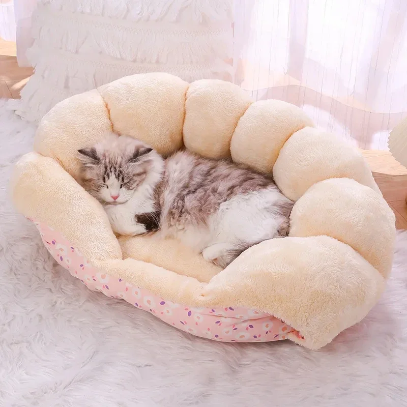 Super Soft Plush Cat Bed Pet Mat Cute and Warm Cat Bed Nest Puppy Kennel Winter Thick House Pet Puppy Sleeping Bag Comfortable