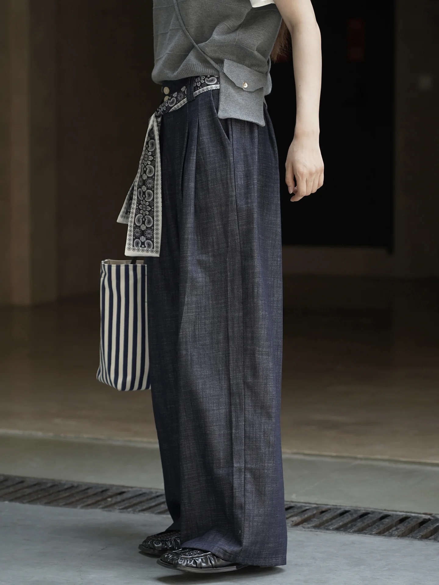 Autumn New Korean Fashionable Wide Leg Folded Silk Scarf, Belt, Jeans, Three Dimensional Drop Down Pants, Women's