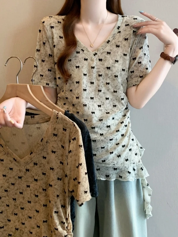 

plus Size Summer New Design V-Neck Short Sleeve Asymmetrical Knot Top Slimming Concealing Casual Style Women's Shirt
