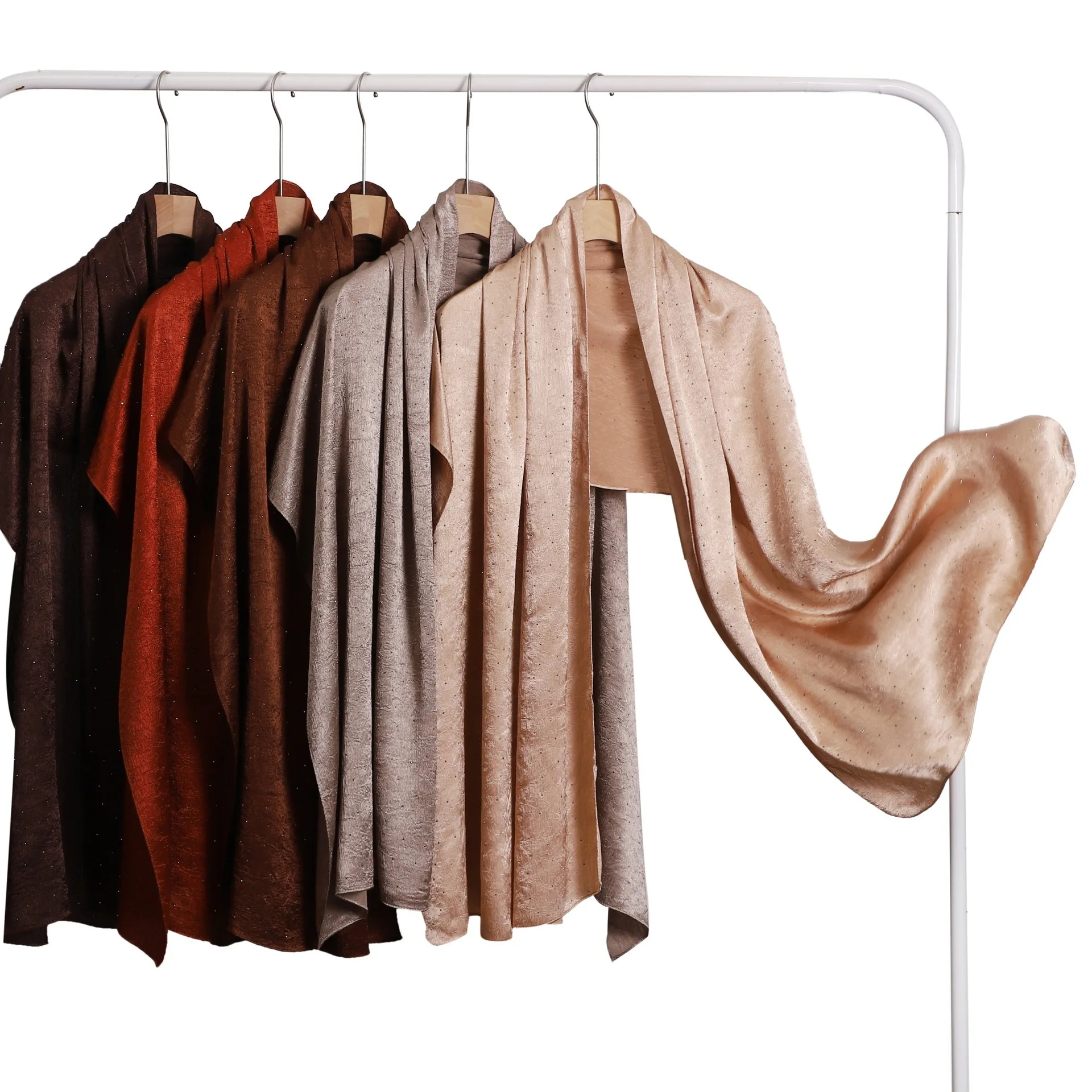 

Новый женский длинный шарф из атласа, платок-шаль, тюрбан, мусульманский хиджаб, повязка на голову, бандана, буфанда, фулярд, тюрбанте, 175*70 см