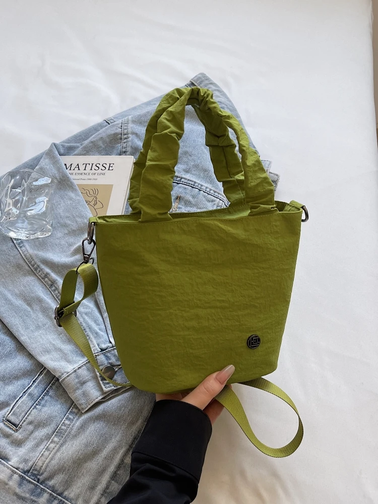 Retro Style Versatile Canvas Handbag Women's 2026 New Casual Simple Single Shoulder Slant Cross Bag Trendy Soft Handle