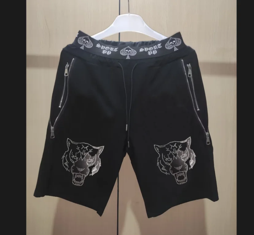 Men's Summer Brand Tracksuit Casual Set Rhinestone Designer Outfit T-shirt & Shorts Short Sleeve Fashion Casual Wear