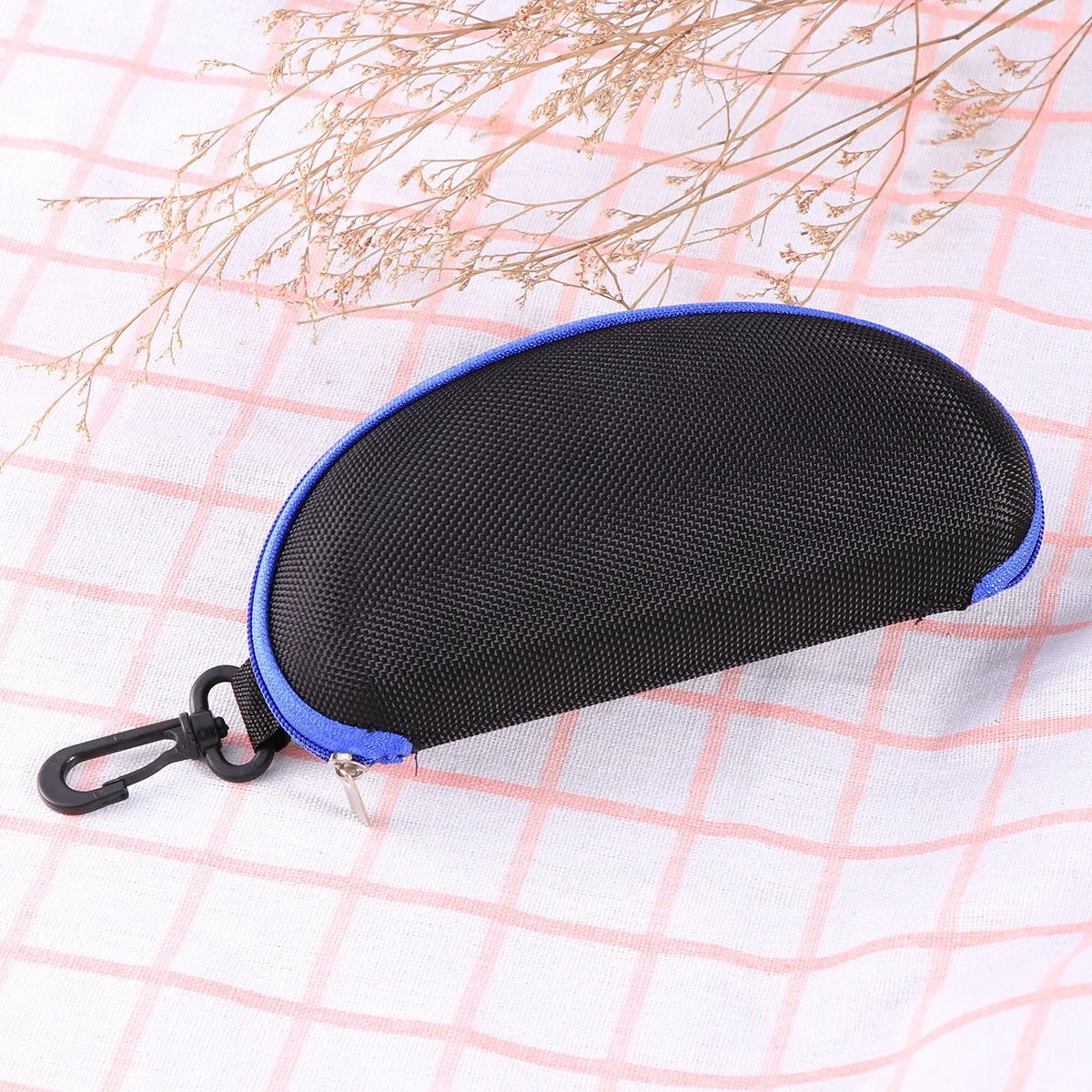 

Oval Glasses Case Zipper Closure Compact Portable Sunglasses Eyeglasses Storage Box Carabiner Resistant Canvas Material