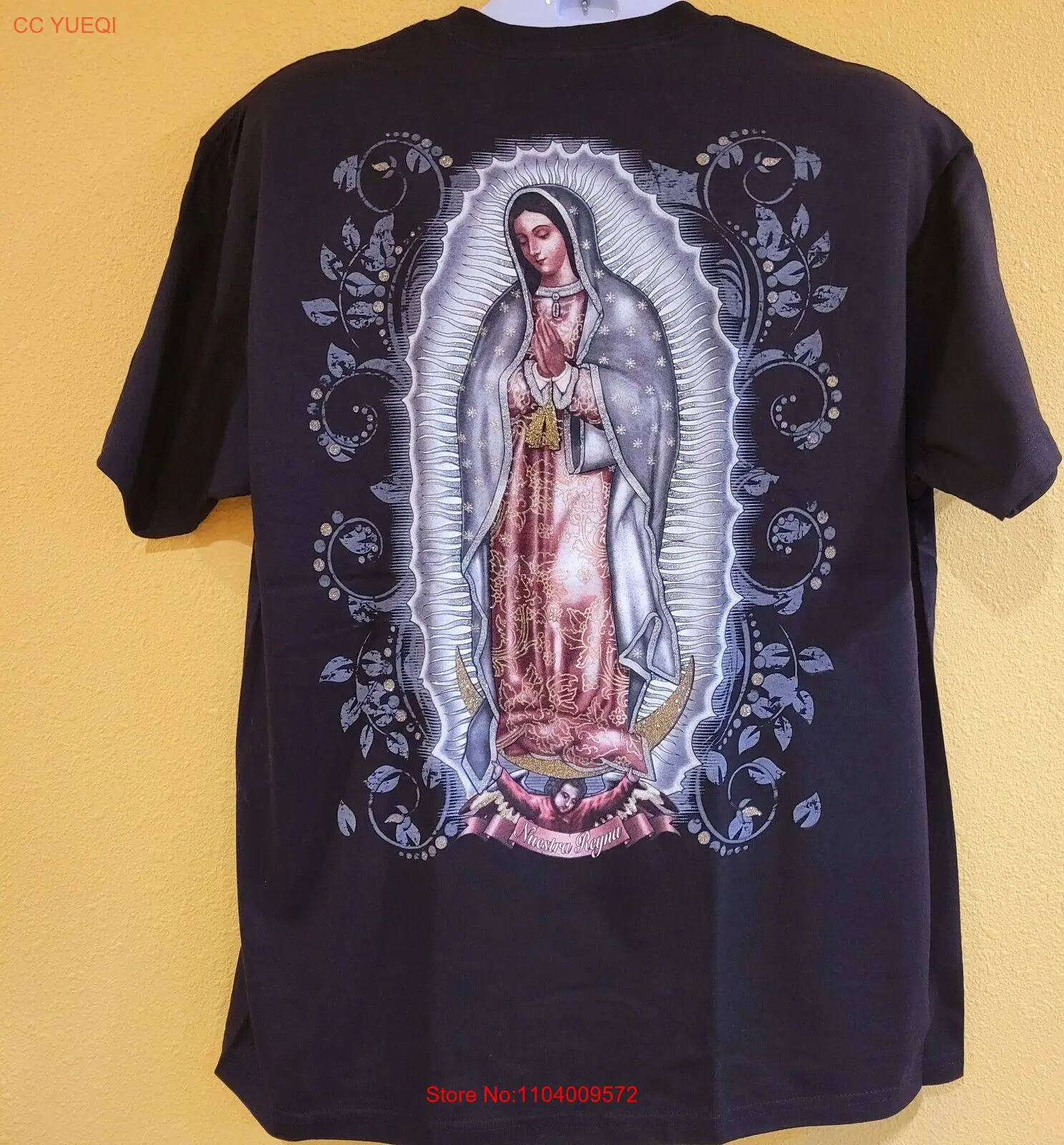 VIRGEN DE GUADALUPE T-SHIRT Nuestra Reyna Black with glitter sz MED graphic tee