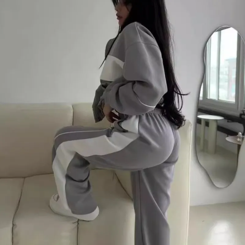 2025 Felpa e pantaloni sportivi patchwork a maniche lunghe color block autunno inverno da donna Set casual in due pezzi