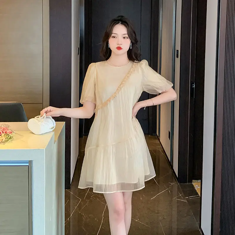 Vestido de gasa de manga corta nuevo para el verano 2025, falda acampanada adelgazante de estilo francés dulce elegante