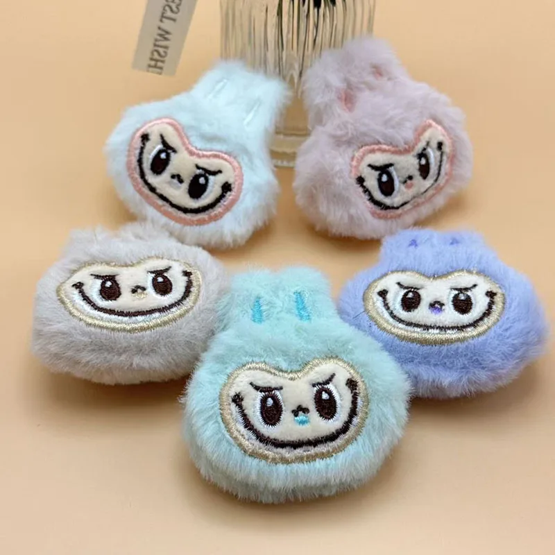 

5 pieces of plush cloth brooches, cute dolls, clothing accessories, bags, DIY accessories, headwear, hair accessories