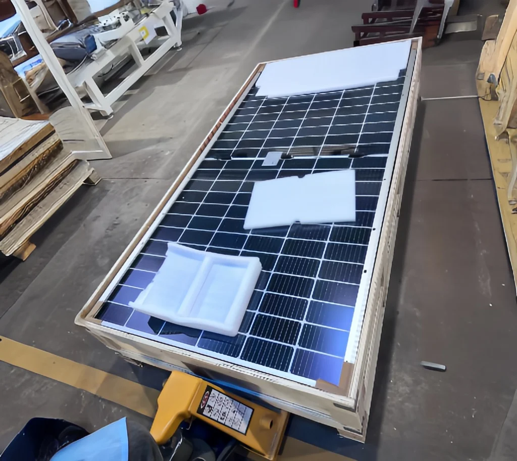 AC/DC Hybrid Solar Air Conditioner Built‑In Inverter Energy Efficient Home Cooling Unit