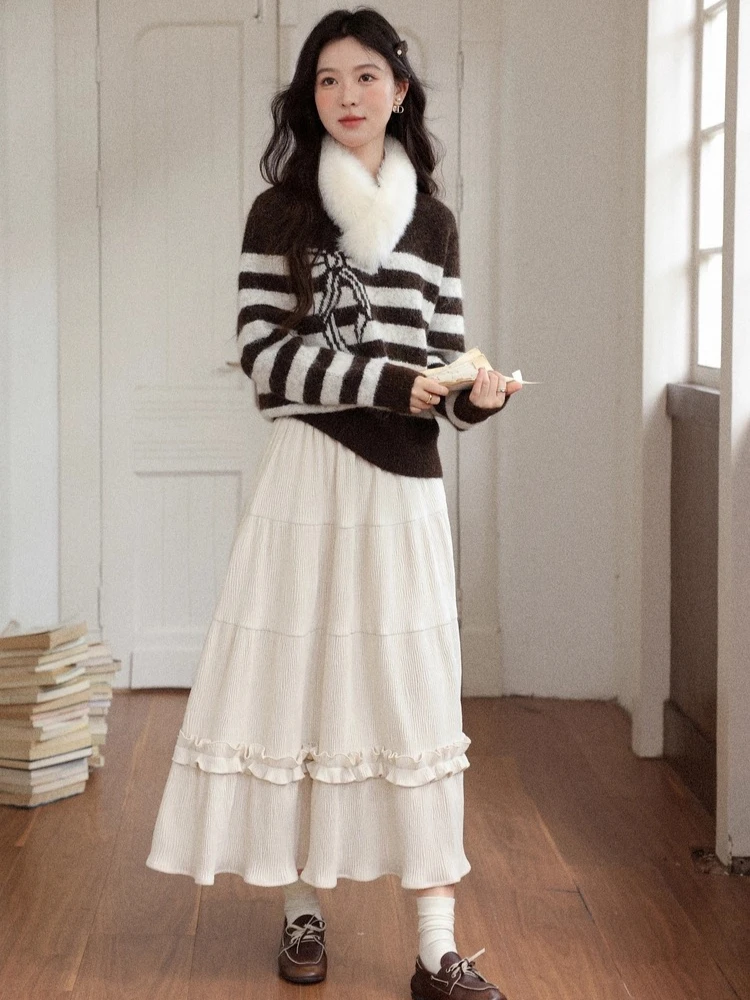 

ALXNAN Mid-length Skirt Autumn Ruffled Patchwork Wrinkle Wide-hem Casual Skirt Versatile Thickened Woman's A-Line Skirt L50918-1