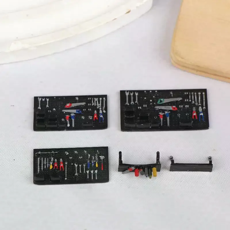 

1/64 Diorama Car Repair Tool Pegboard Garage Workshop Scene Display Prop Model Collecting Gifts