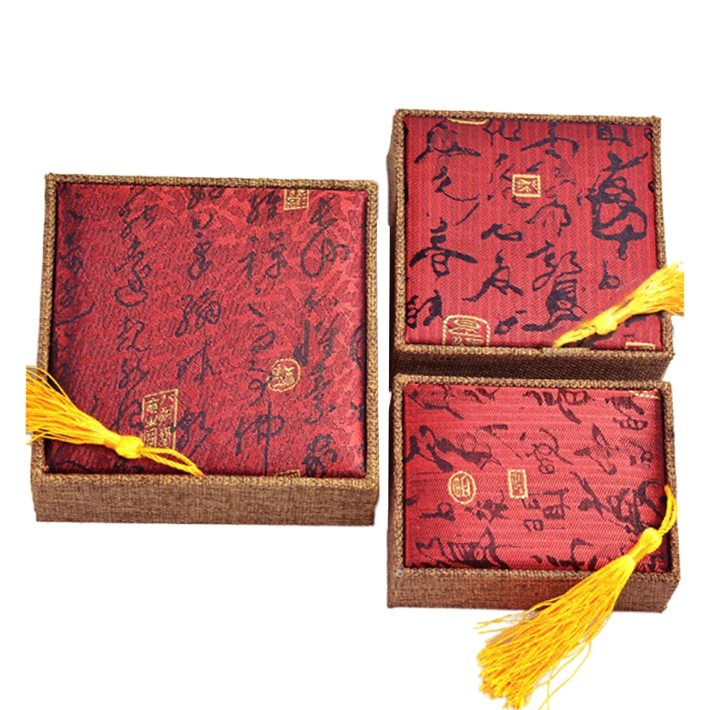

3 шт., набор подарочных коробок для ювелирных изделий в китайском стиле для хранения ожерелья, браслета, винтажного дизайна с кисточками, шелковая отделка, упаковочные коробки для